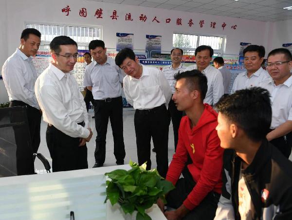 罗东川在昌吉州调研时强调 坚定坚决落实总目标 以优异成绩迎接党的十九大胜利召开