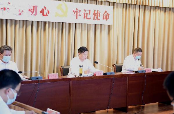 州纪委监委理论学习中心组 专题学习习近平总书记关于扶贫工作重要论述